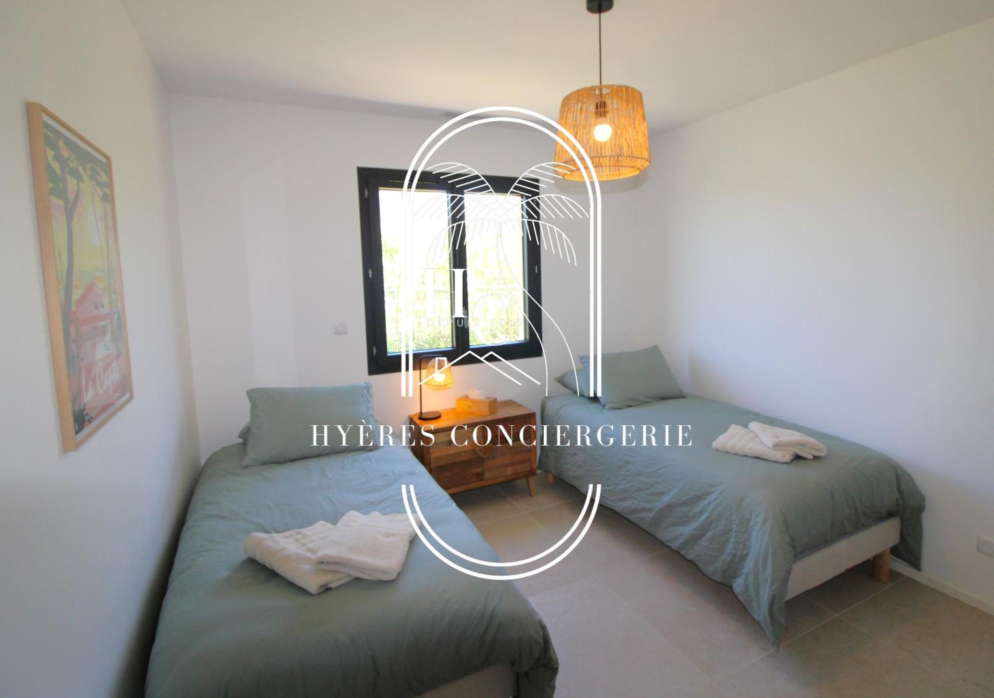 Villa Moderne Giens Proche Plage Piscine Climatisation Wifi By Hc อิแยร์ ภายนอก รูปภาพ